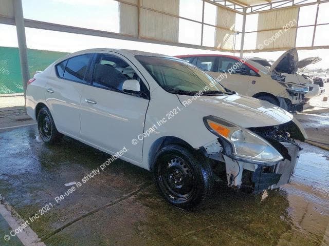 2018 Nissan VERSA