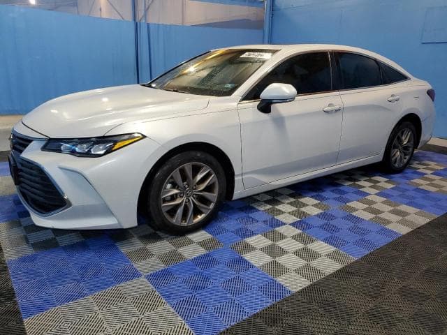 2019 Toyota AVALON