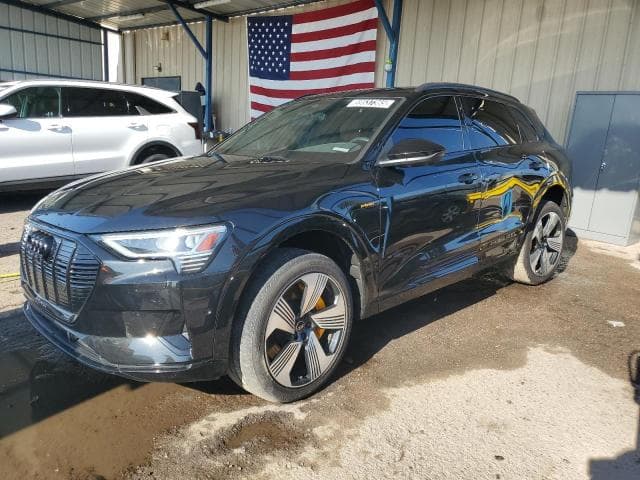 2022 Audi E-tron Premium Plus 2022