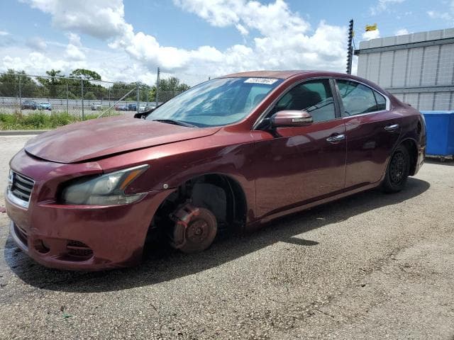 2012 Nissan maxima s