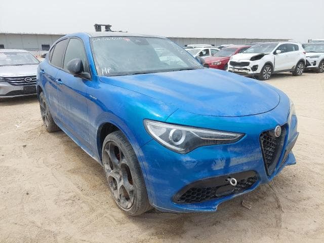 2022 Alfa Romeo STELVIO