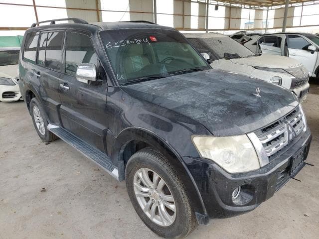 2014 Mitsubishi PAJERO