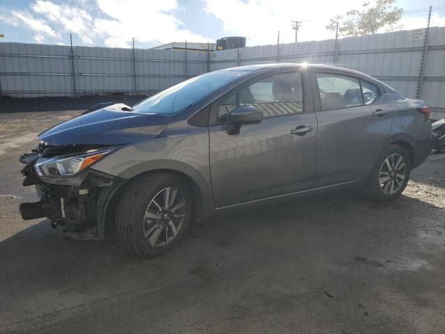 2021 Nissan VERSA